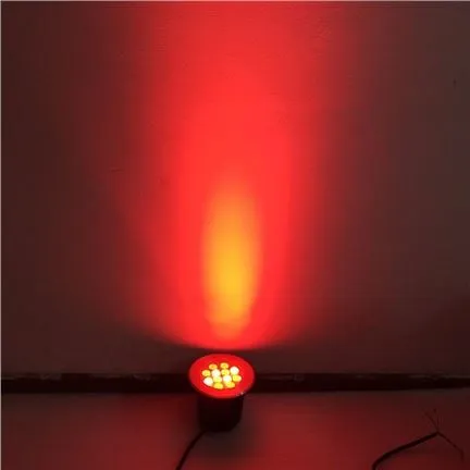 illuminazione esterna sotterranea